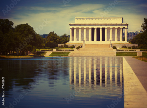 Abraham Lincoln Memorial reflection pool Washington