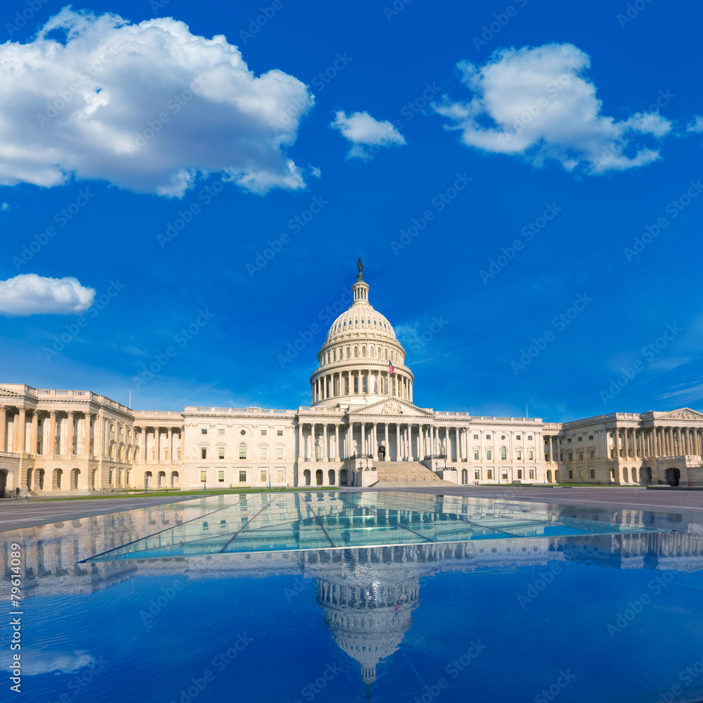 Fototapeta premium Capitol building Washington DC east facade US