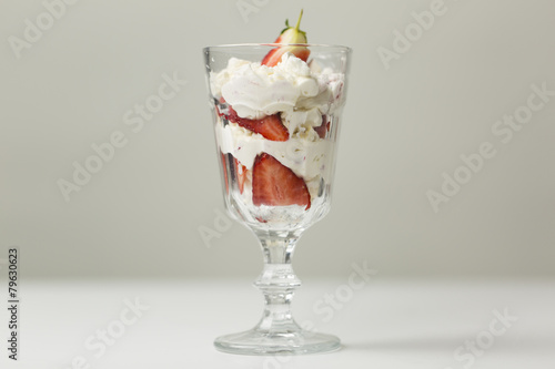 Wallpaper Mural Eton Mess in dessert glasses Torontodigital.ca