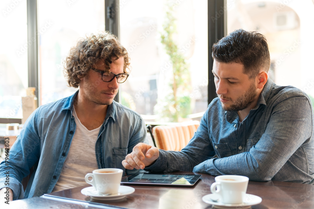 Casual meeting in a Coffee Shop Casual meeting in a Coffee Shop