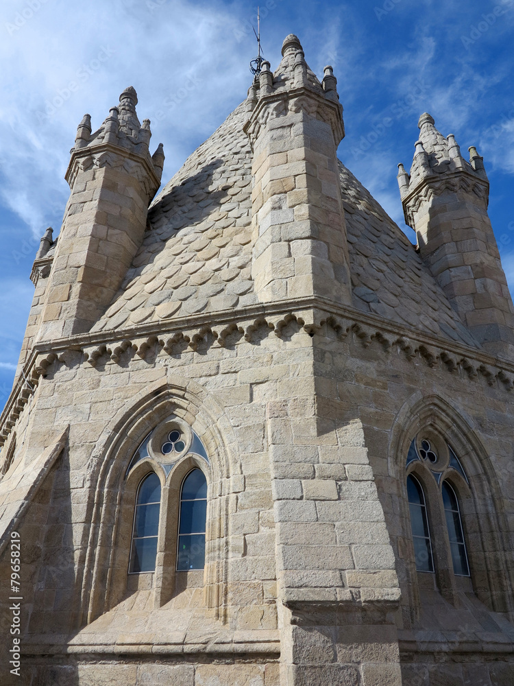 evora gothic cathedral tower