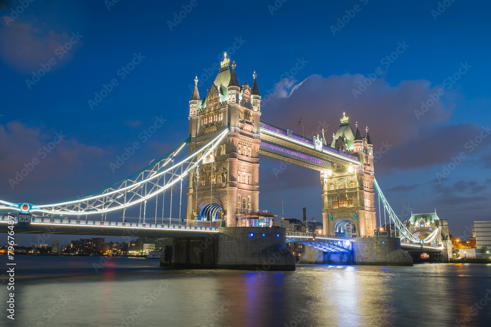 Obraz premium Tower Bridge, London, England