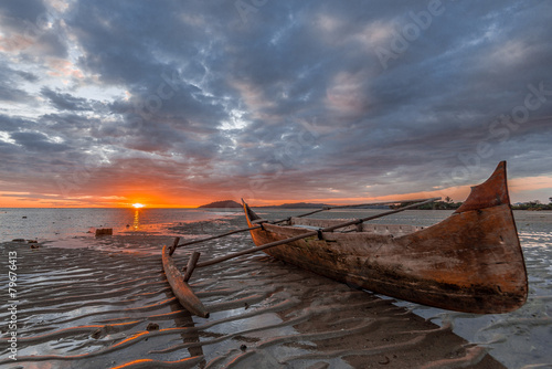 Nosy Be and its canoes and a fantastic sunset photo