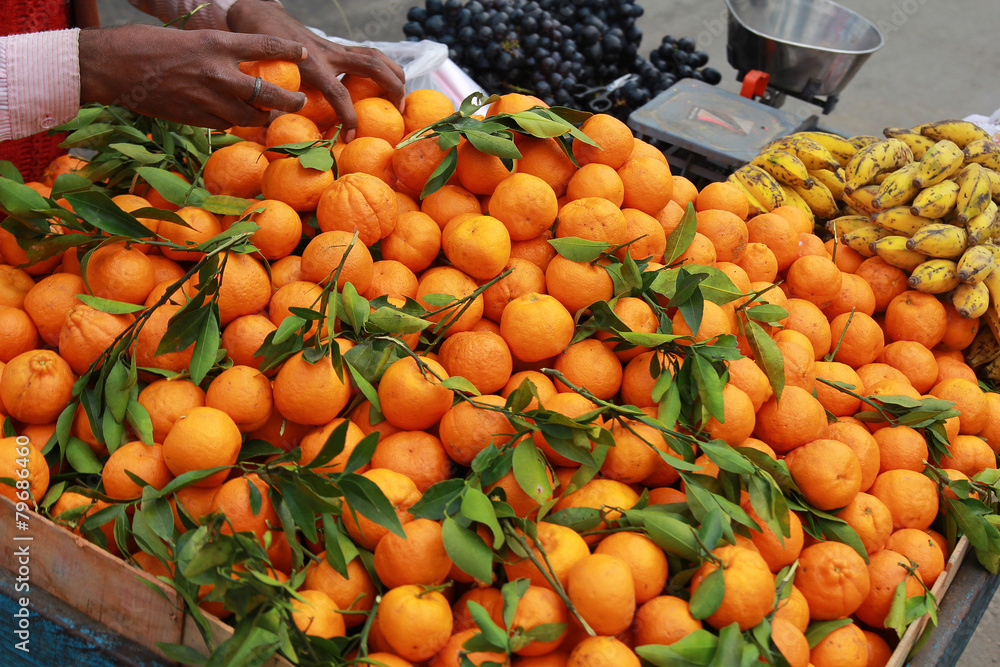Street fruits vendor