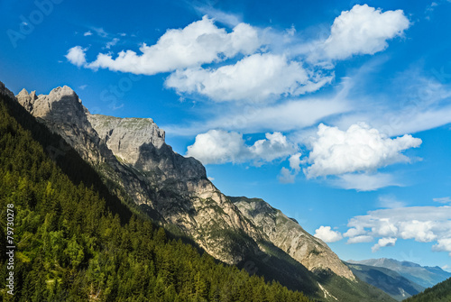 Berge in Tirol mit Wolken