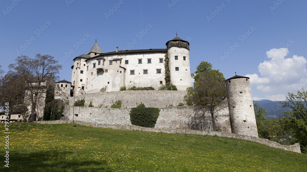 Trentino Alto Adige, Castello di Presule