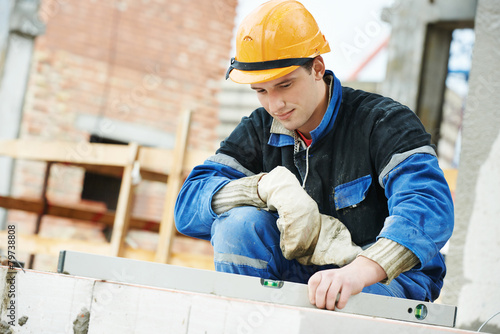 Fotografía construction mason worker bricklayer