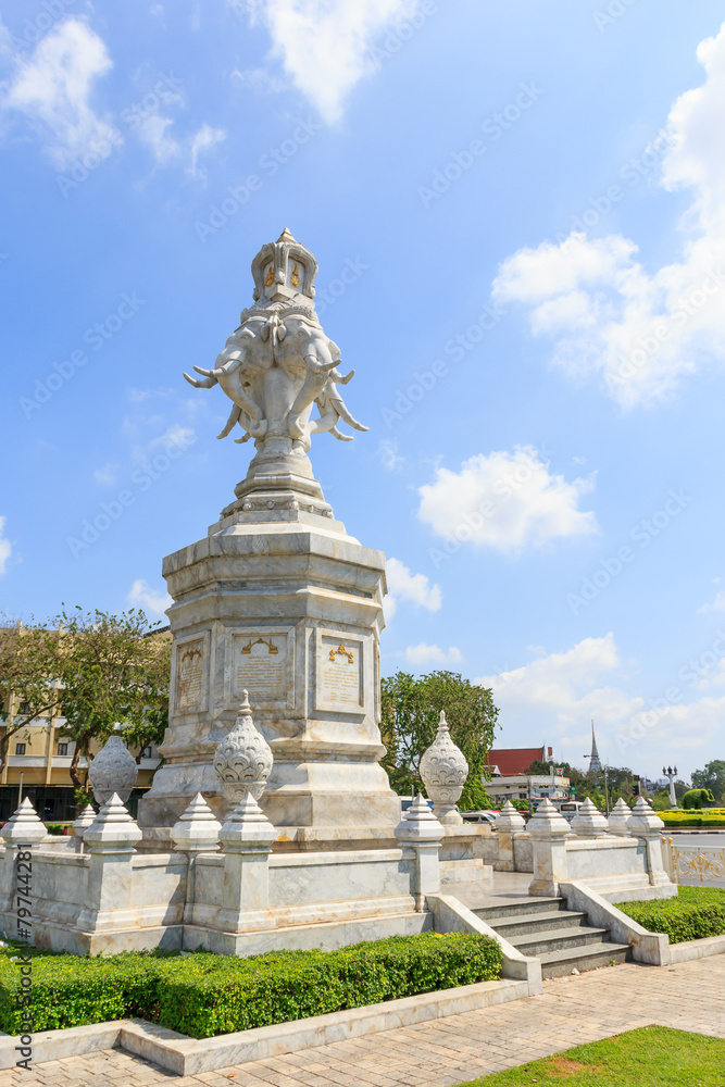 Four face white elephant statue on the Ratchadamnoen-klang road