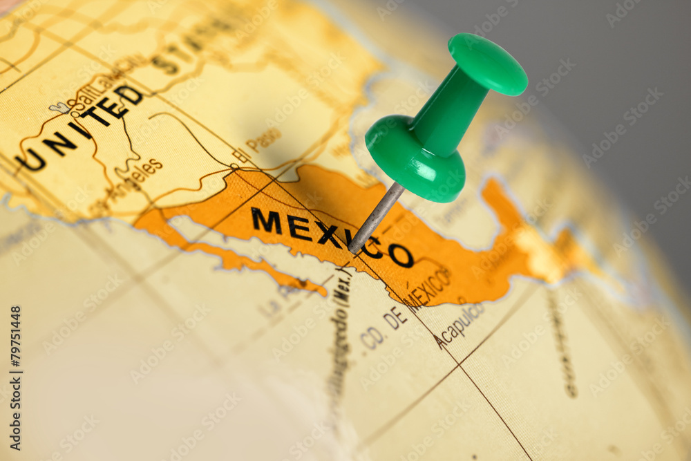 Fototapeta premium Location Mexico. Green pin on the map.