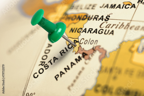 Location Costa Rica. Green pin on the map.