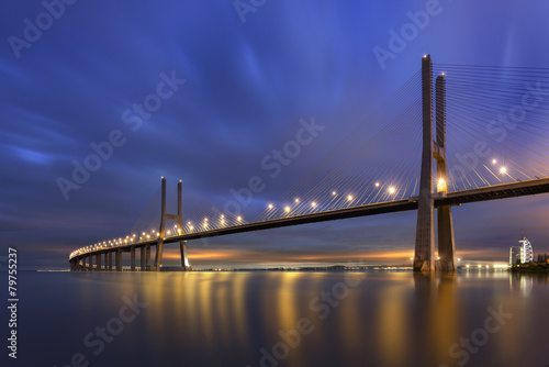Tableau sur toile Pont vasco de Gama Lisbonne Portugal