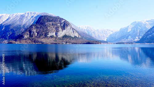 Mountain and lake of Hallstatt © polarbearstudio