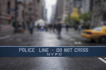 Fototapete New York Polizeiabsperrung in New York City  © Bokicbo