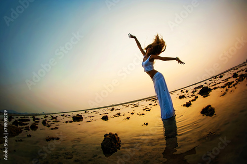 dancing silhouette at sunset