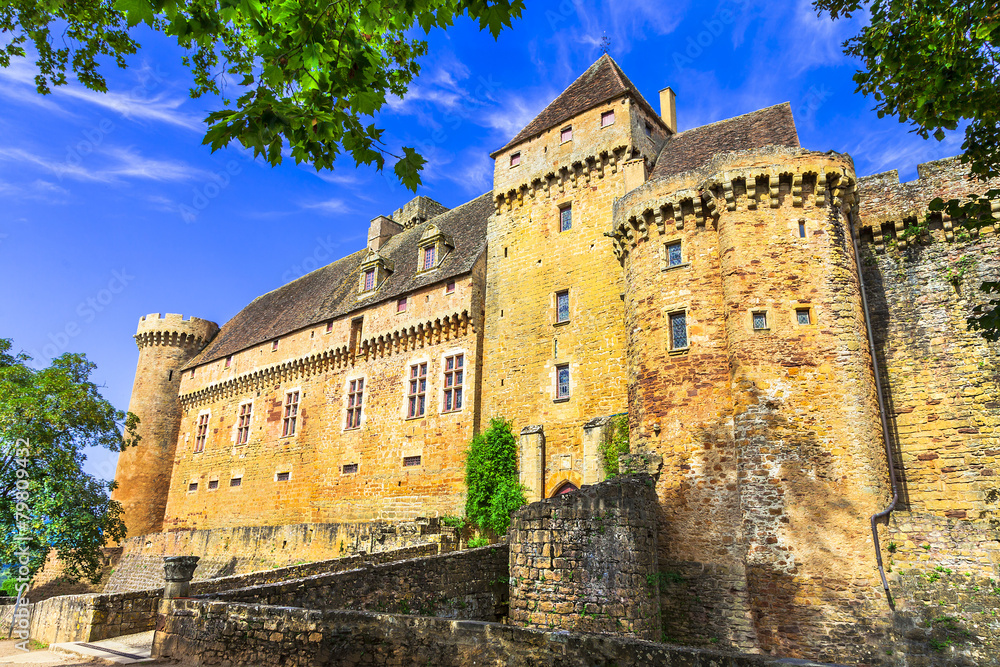 Castelnau-Bretenoux, impressive medieval castle of France, Lot
