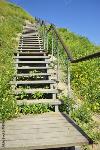 Fototapeta Naklejka Na Ścianę i Meble -  Stairway over the mountain