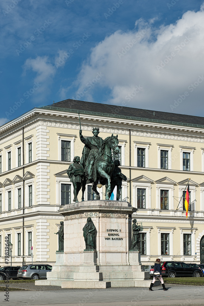 Obraz premium Ludwig I. - Denkmal in München