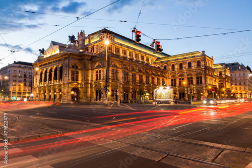 Österreich, Wien, Oper, Abenddämmerung