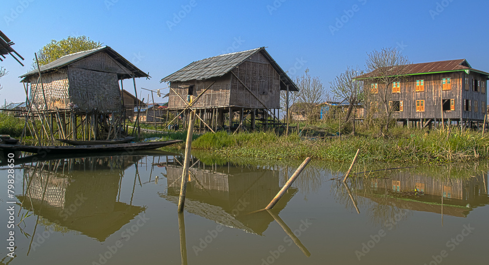 Obraz premium озеро .озеро инле