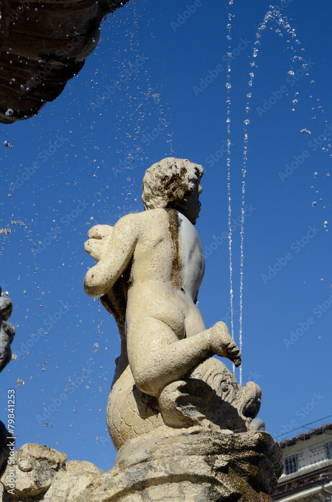 fontana statua trento fontana statua trento