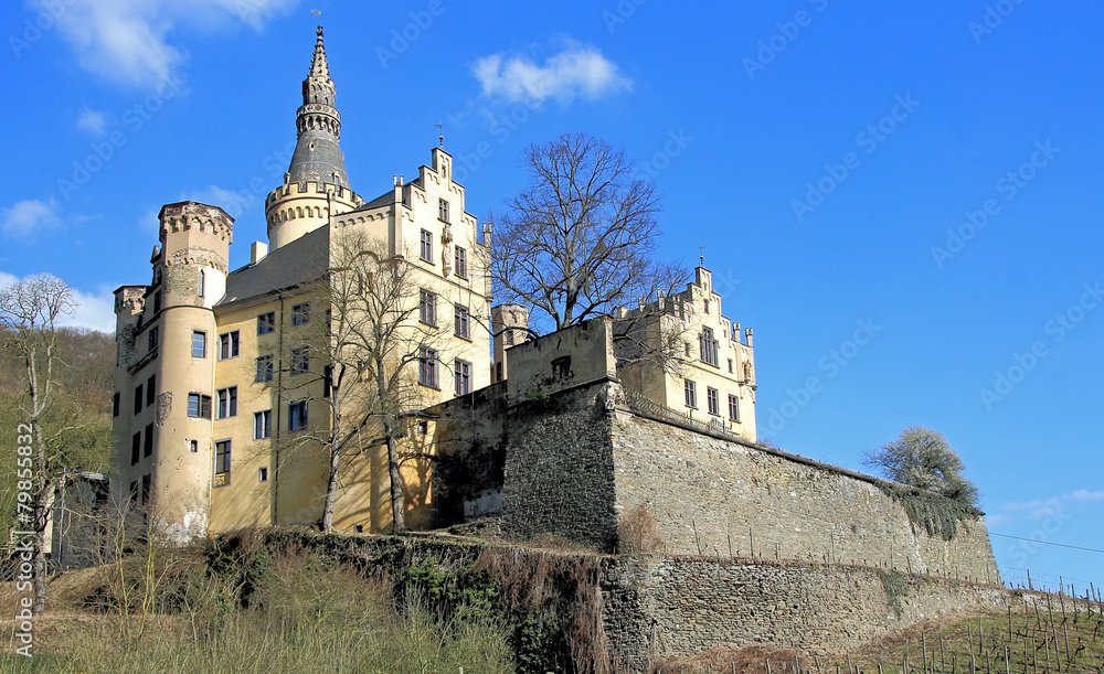 Schloss Arenfels bei Bad Hönningen