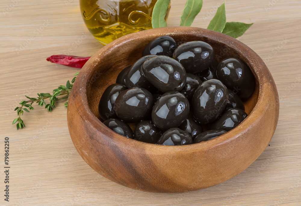 Black olives Black olives