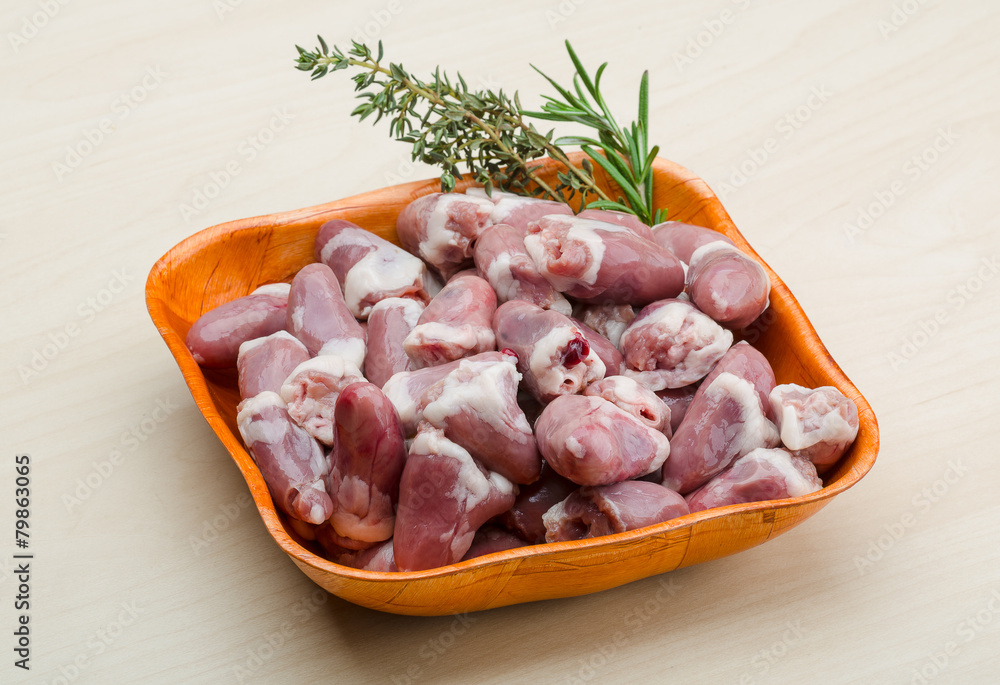 Raw chicken hearts Raw chicken hearts
