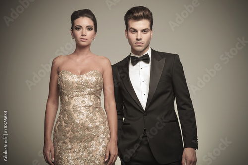 Fotografie, Obraz Portrait of a elegant young couple posing