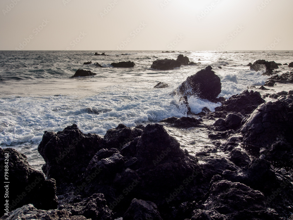 Fototapeta premium Breaking waves