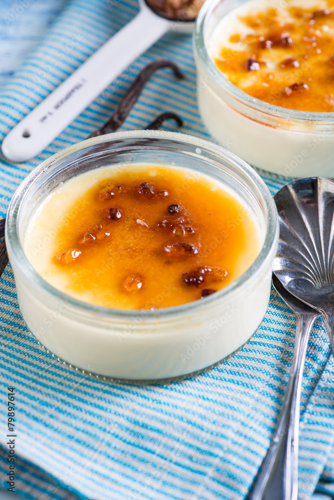 homemade creme brulee with cane sugar and fresh vanilla homemade creme brulee with cane sugar and fresh vanilla