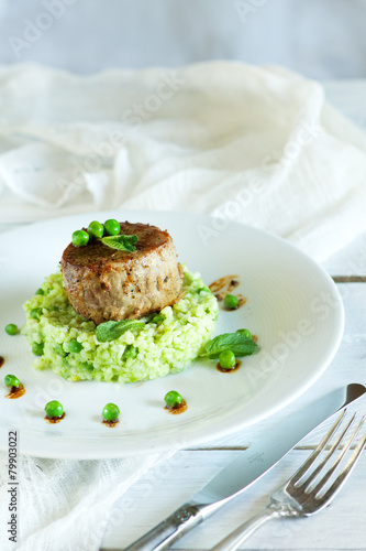 Veal medallion and risotto
