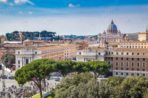 Skyline of Rome © norbel