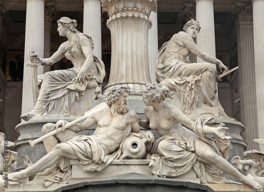 Naklejka premium Pallas Athena Fountain in front of the Austrian Parliament in V