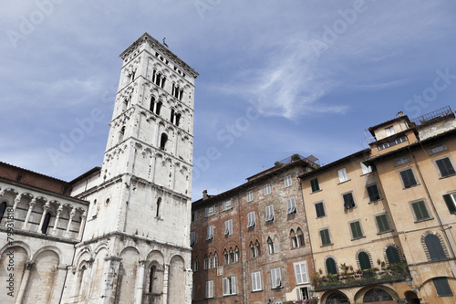 Fototapeta Naklejka Na Ścianę i Meble -  Piazza del Duomo,Lucca