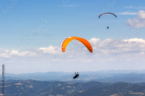 paragliding extreme over the mountains