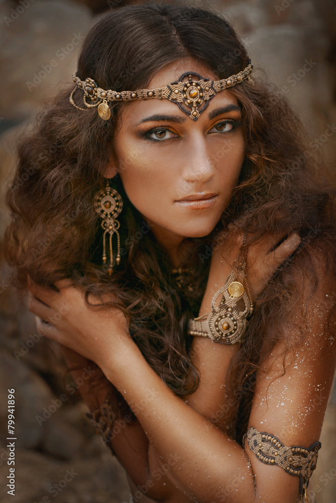 Fototapeta premium Beautiful girl in ethnic jewelry