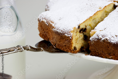 Italian cake with ricotta, pears and drops of chocolate