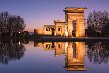 Acrylglasbilder Madrid Tempel von Debod bei Nacht  © Noradoa