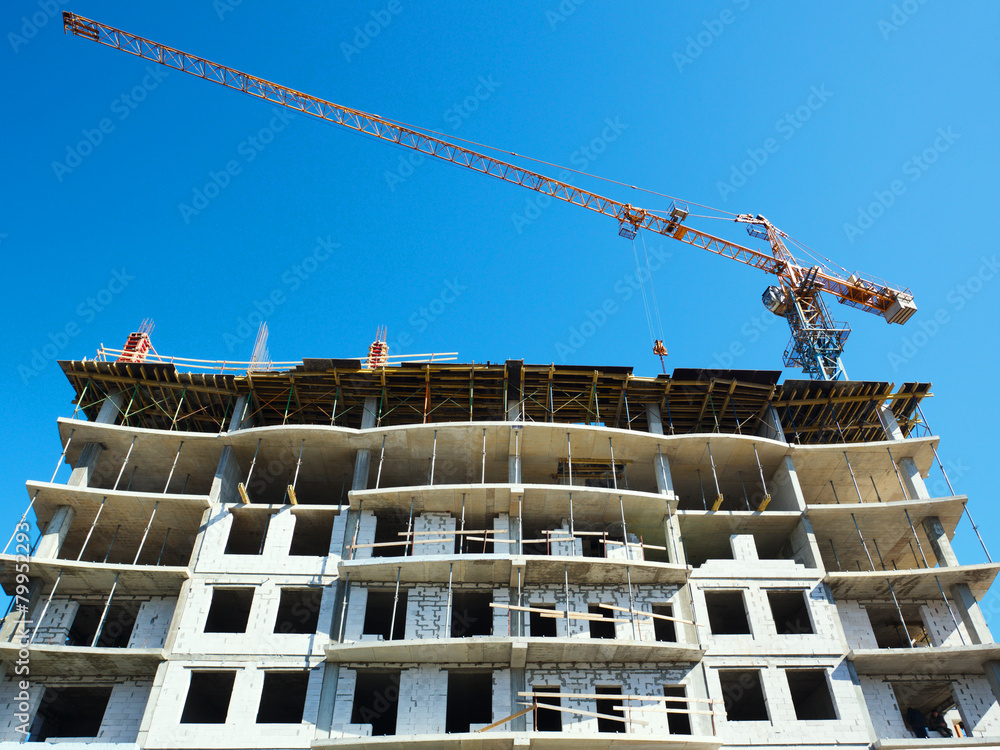 Naklejka premium Building construction with crane