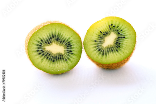 Sliced kiwi fruit