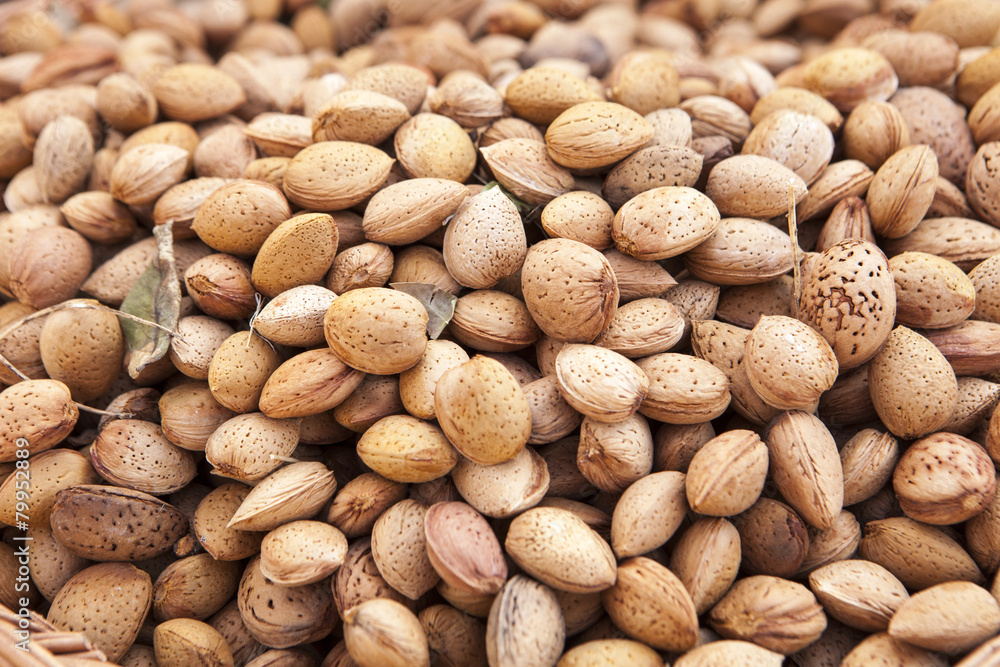 Almonds Almonds