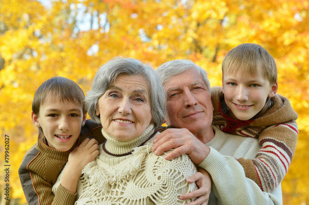 Fototapeta premium Grandparents and grandchildren