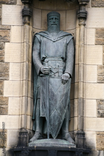 statue of William Wallace in edinburgh scotland