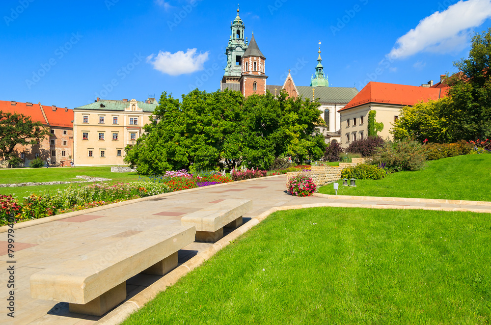 Naklejka premium Beautiful Wawel Royal Castle on sunny summer day, Krakow, Poland