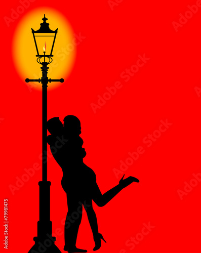Kissing Under the Lamppost