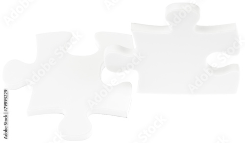 duo de puzzles blancs sur fond blanc