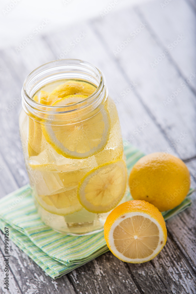 Lemon infuse water Lemon infuse water