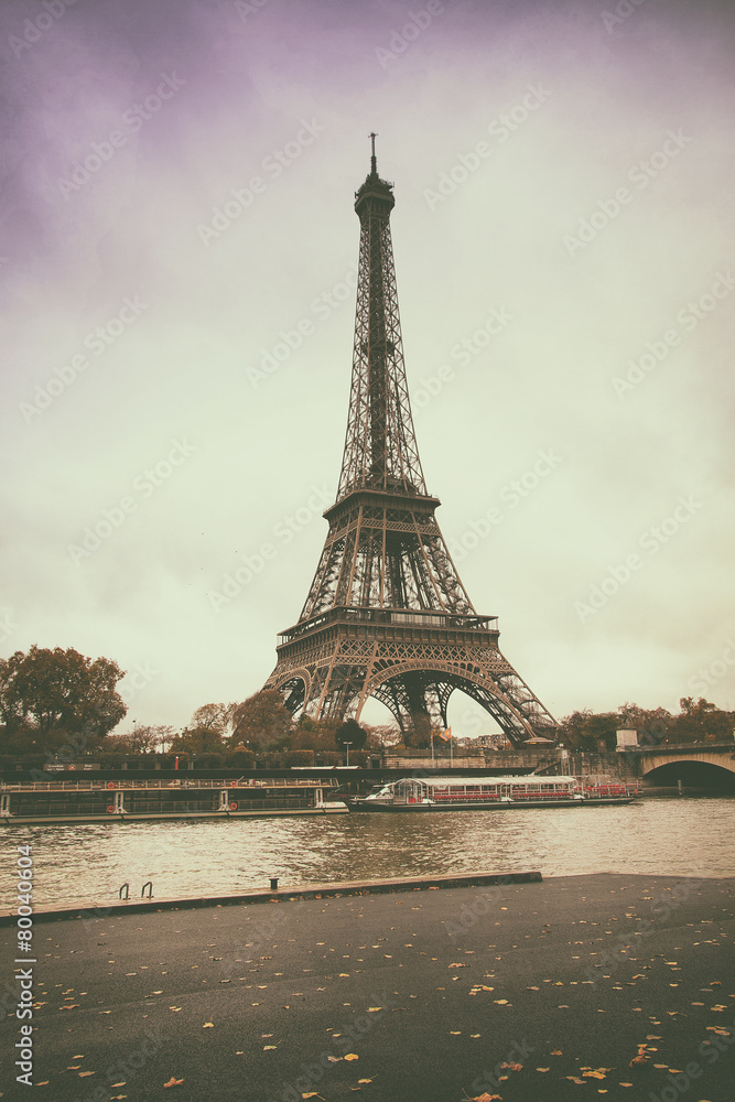 Fototapeta premium Window to Paris.