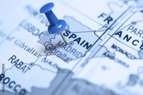 Location Spain. Blue pin on the map.