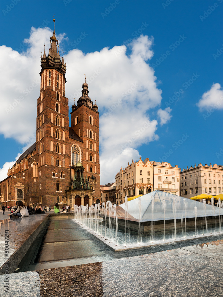 Fototapeta premium St. Mary's Gothic Church in Krakow